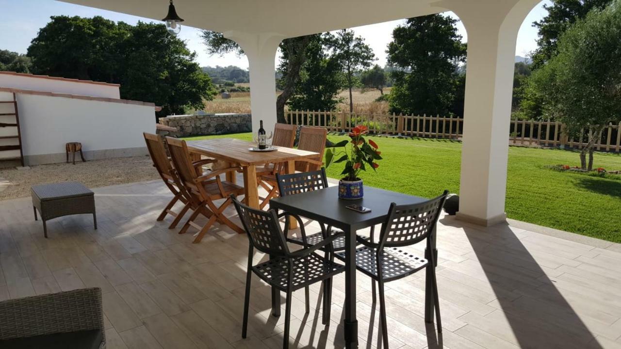 Lu Antu Alloggi Agrituristici Arzachena Luaran gambar