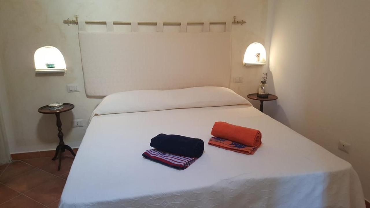 Lu Antu Alloggi Agrituristici Arzachena Luaran gambar